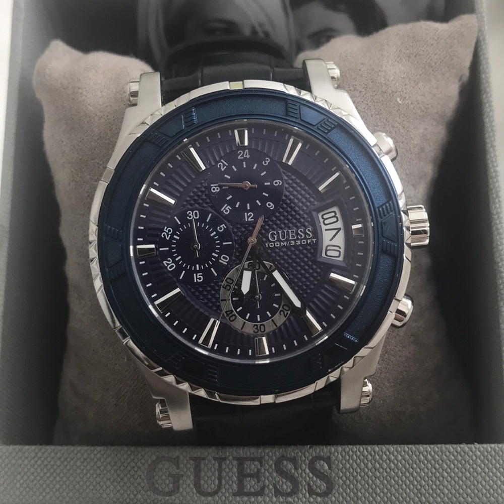 Guess Men’s blue face chronograph sport watch